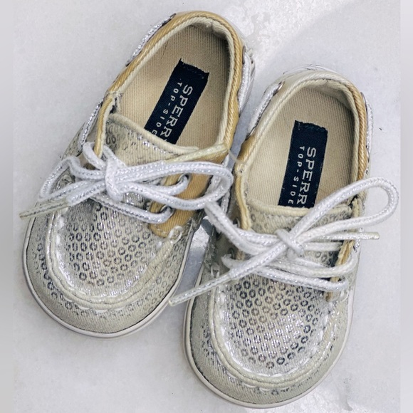 Sperry Top-Siders Crib Shoes- Silver Cheetah Print Size 2M - Picture 1 of 7